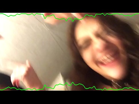 ❤️ 兩個性感的黑髮情感內褲保持混蛋古怪的婊子 ❤❌ 性愛視頻 在我們 ❤