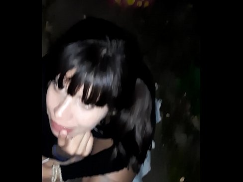 ❤️ 在街上腫脹的陰莖以換取糖果 ❤❌ 性愛視頻 在我們 ❤